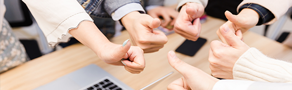 成熟、穩(wěn)定、專(zhuān)業(yè)的產(chǎn)品系統(tǒng)，減少售后麻煩